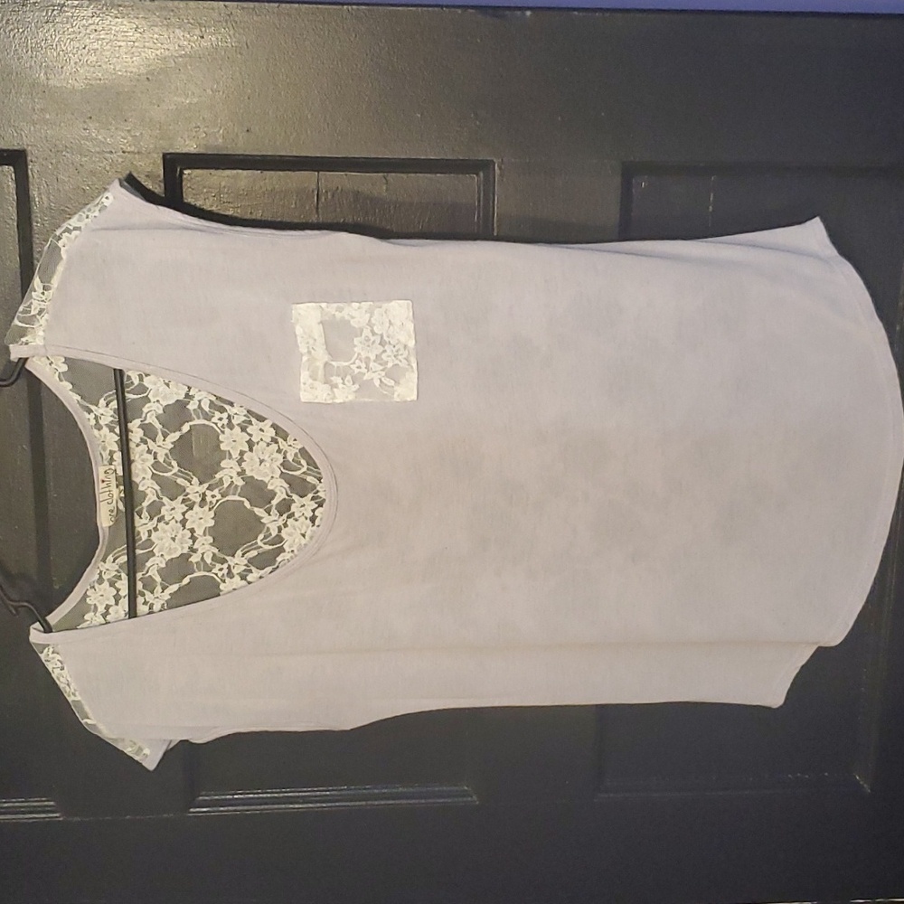 Lace Back Sleeveless Shirt